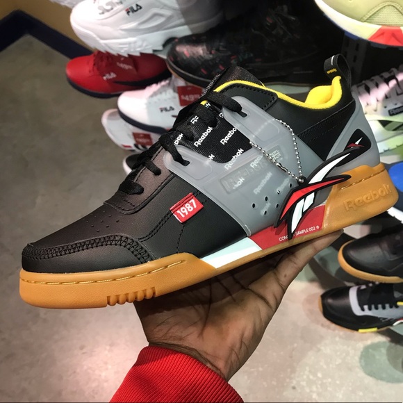 Meet your Posher, Christopher - Picture 2 of 8